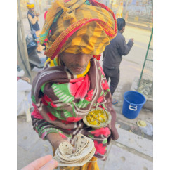 Giriraj Seva  Feeding Sadhus in Govardhan