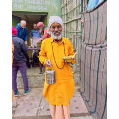 Donate food to Sadhus residing in and around Govardhan