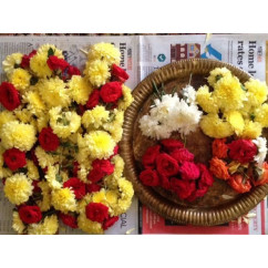 Offer flowers to Sri Giriraj Govardhan