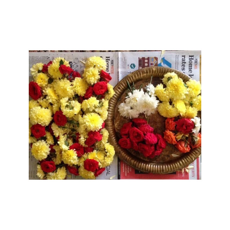 Giriraj Seva - Flowers Offering